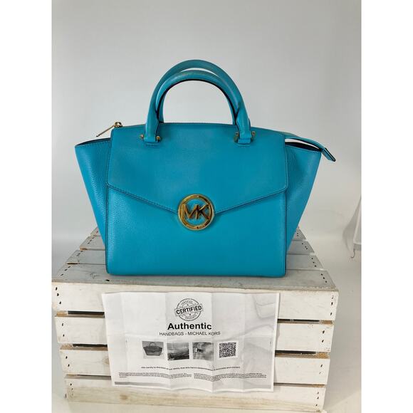 MICHAEL KORS, LARGE BLUE PEBBLED LEATHER HANDBAG - Picture 2 of 16